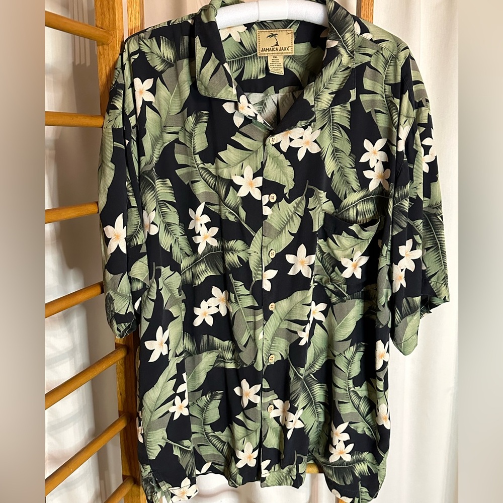 Jamaica Jaxx Silk Button Down Short Sleeve Hawaiian Shirt Floral XXL